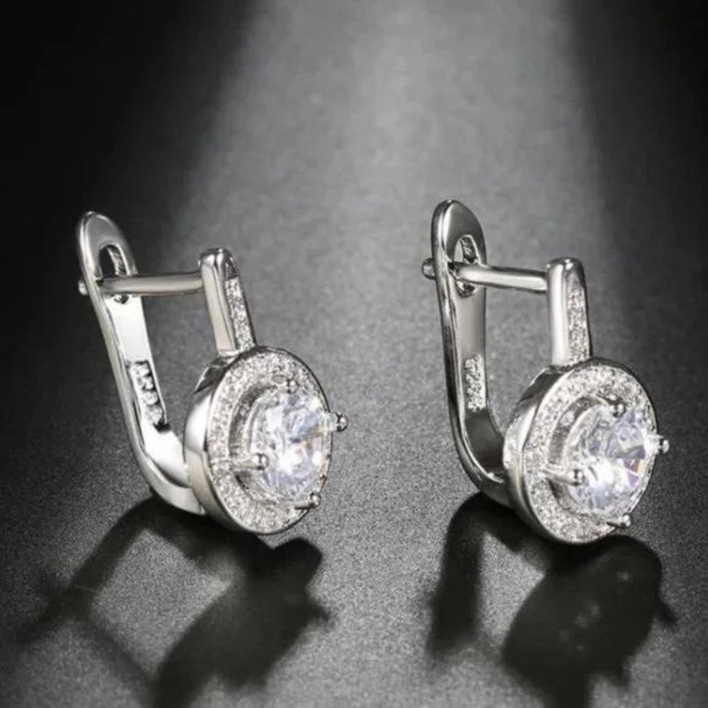925 Sterling Silver Round Stud Diamon Earrings, wow Earrings, cute Earrings. - Picture 4 of 4